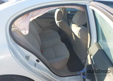 2009 Honda Civic Lx z USA, uszkodzony, nr VIN 19XFA16539E047527